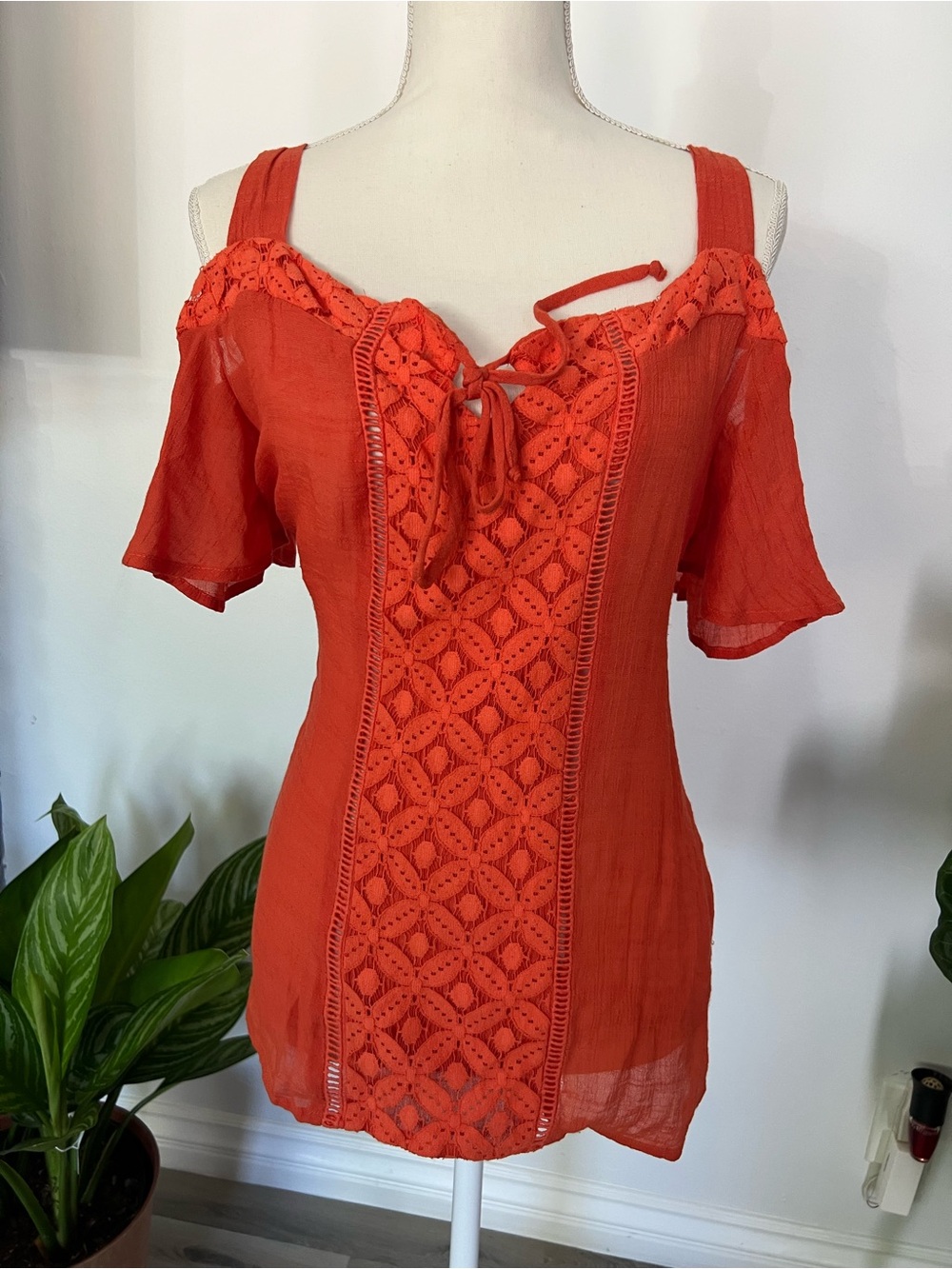 PerSeption Concept Orange Crochet Cold-Shoulder Blouse